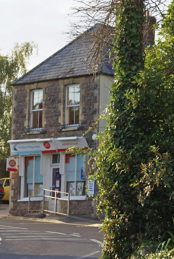 Westbury Cross House Bed & Breakfast ภายนอก รูปภาพ