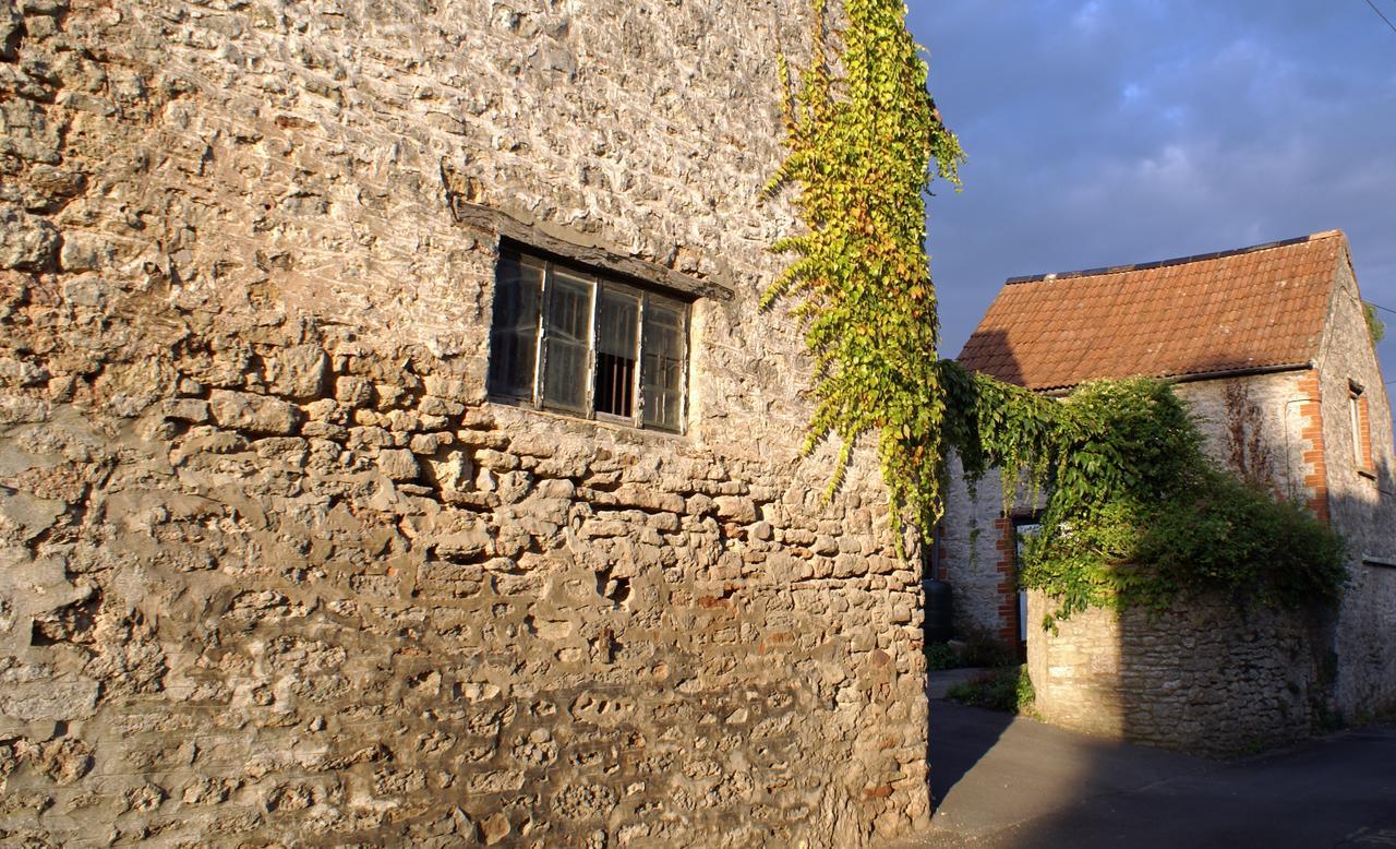 Westbury Cross House Bed & Breakfast ภายนอก รูปภาพ